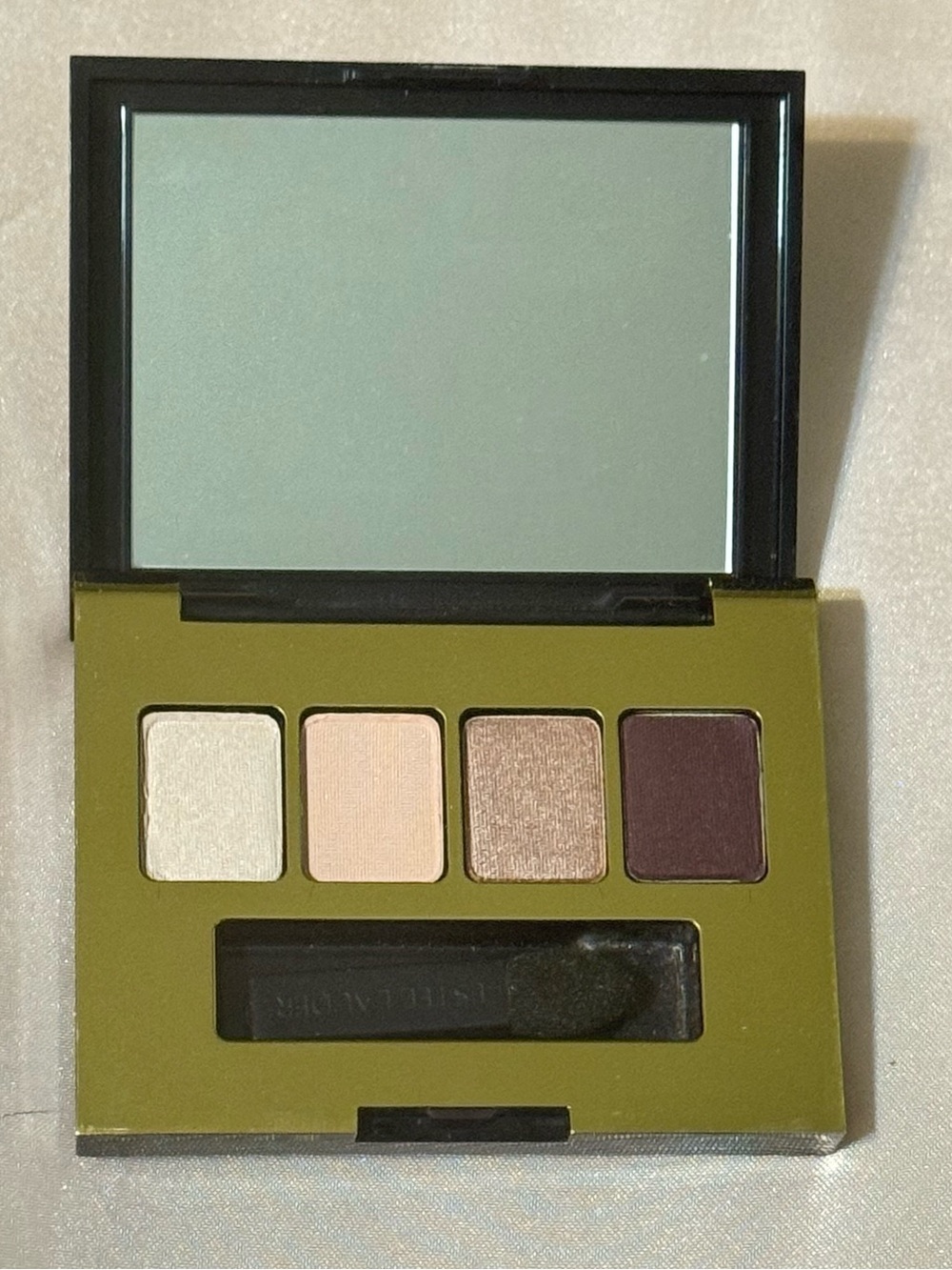 ESTĒE LAUDER NEW 4-Color Eyeshadow Palette with Mirror & Applicator